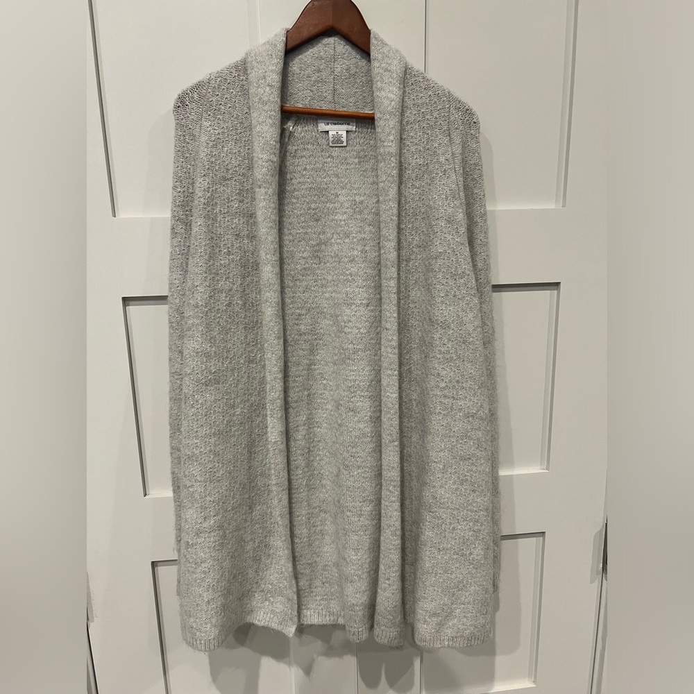 Liz Claiborne light gray cardigan medium